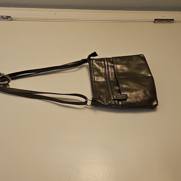 Vtg AVON Patent Gray Faux Leather Crossbody Bag - Picture 3 of 11